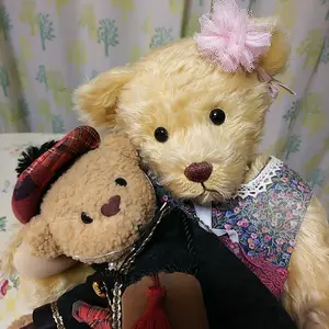 ☆ピンクハウス☆❤️うさみみフードタブリエ✨綿ローン✨白✨美