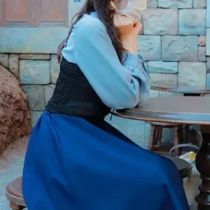 IU 花しおり　韓国盤　希少 IU (アイユー) / 「花しおり」 リメイクアルバム 韓国盤 - メルカリ