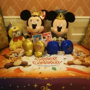 ディズニー　40周年 ガーランド　トートバッグ ミッキー　サーキュレーティング 40周年“ドリームゴーラウンド”のガーランドを活用！東京