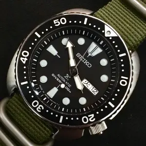 t*a様 SEIKO 1977年　最初期ソーラークォーツ 正常稼働 美品 フルオ t*a様 SEIKO 1977年 最初期ソーラークォーツ 正常稼働 美品