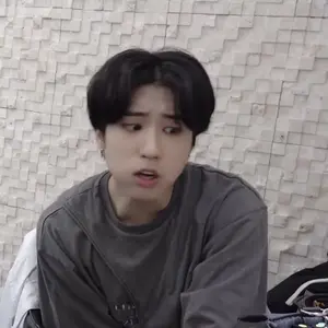 Straykids スキズ トレカ 本国 チェキ ポラロイド ハン - メルカリ