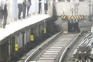 鉄道グッズ 運転士用 種別確認札 京阪 - メルカリ
