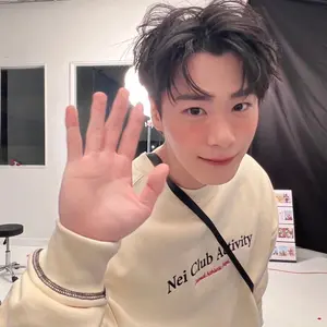 ASTRO アストロ　stargraphy 福岡公演　28日　29日　入場特典 ASTRO アストロ stargraphy 福岡公演 28日 29日 入場特典 - メルカリ
