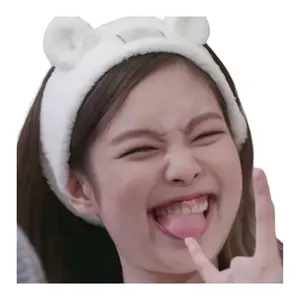 【公式】IDLE YUQI トレカ6枚セット 公式】IDLE YUQI トレカ6枚セット - メルカリ