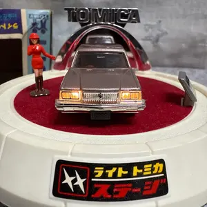 希少品 トミカ赤箱ホンダシビック3ドア「28 CABIN」 - メルカリ