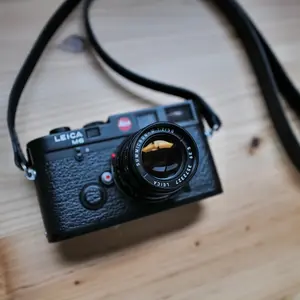 ユノスクラ UNOSCRA m42 （レンズ付き） ユノスクラ UNOSCRA m42 （レンズ付き） - メルカリ