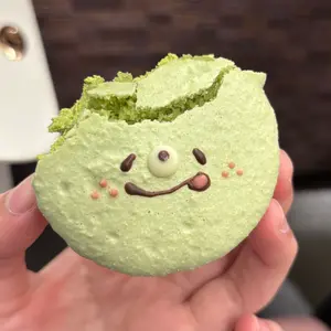 ナナオは立派なユーチューバー生誕くじ E賞缶バッジセット