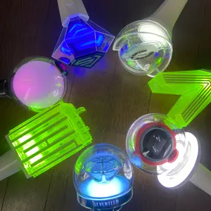 ONEUS ファヌン ポラロイド2枚 - メルカリ