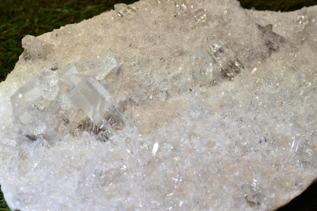 微細結晶クラスター　（中国）