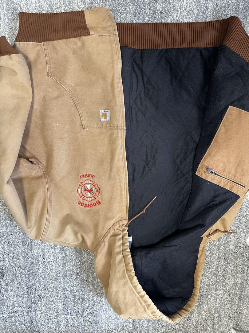 Carhartt フード付きジャケット