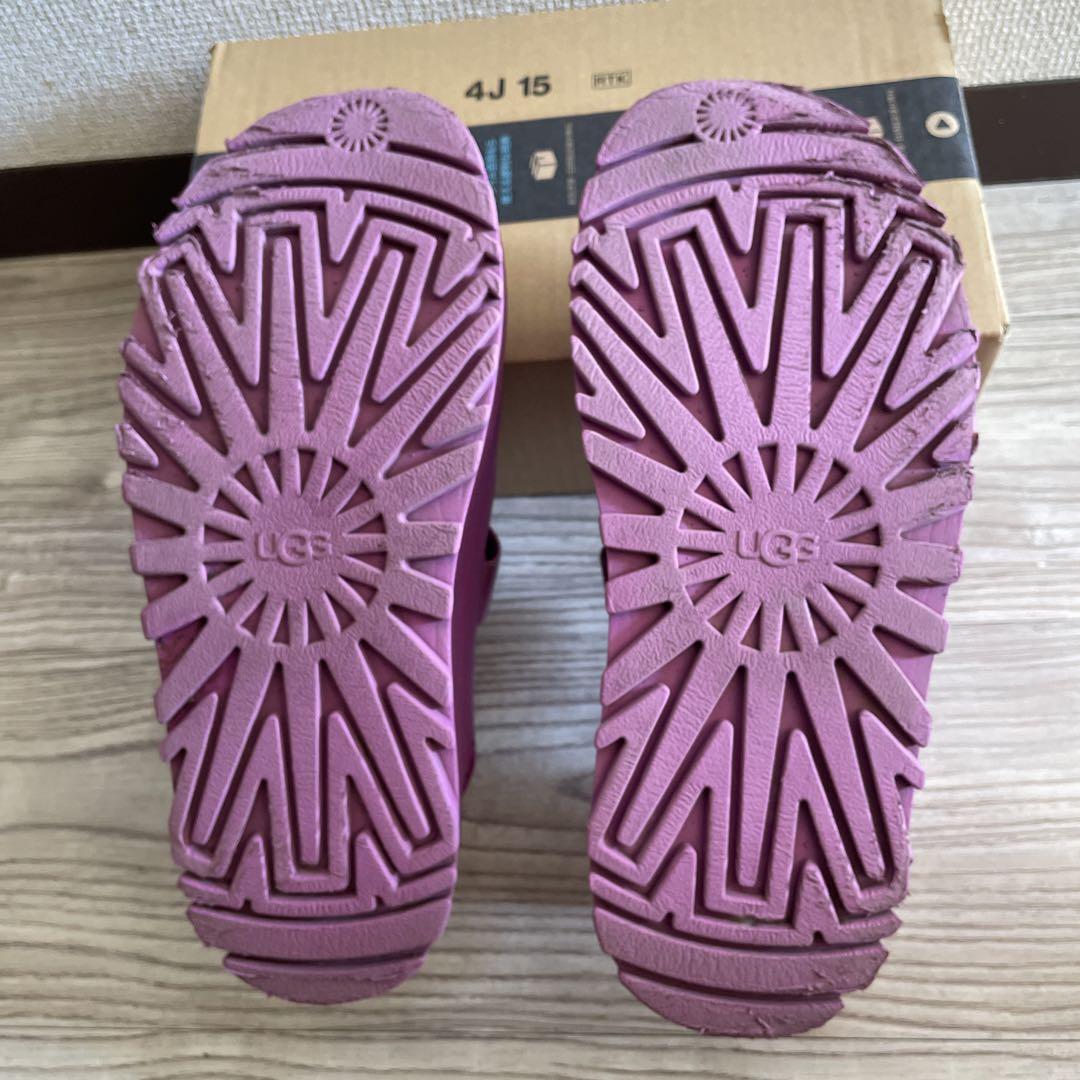 UGG ゴールデングロウサンダル 24cm