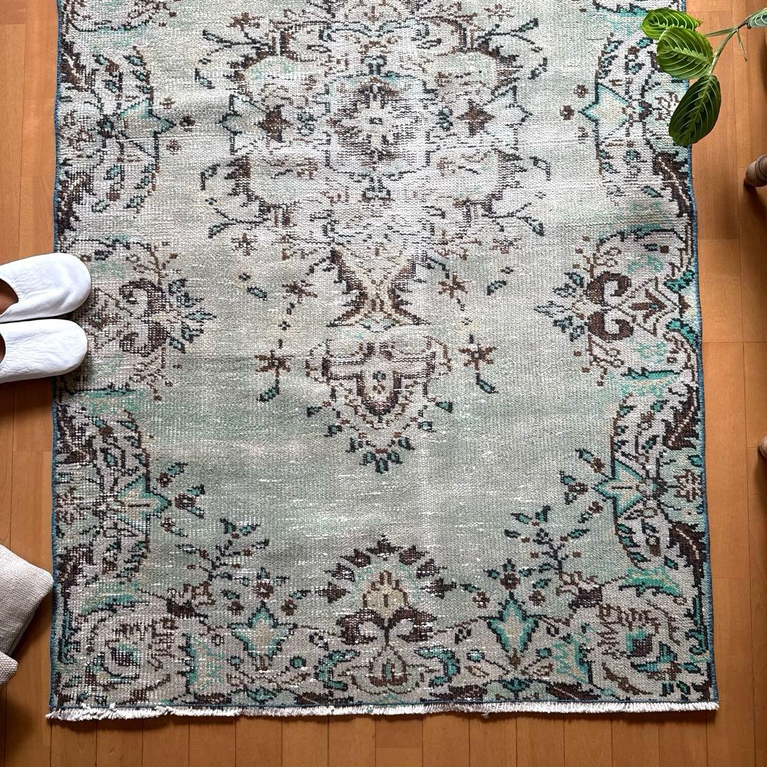 トルコヴィンテージラグやや傷や汚れあり