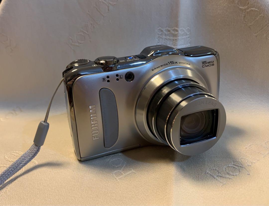 FUJIFILM デジタルカメラ FinePix F600EXR