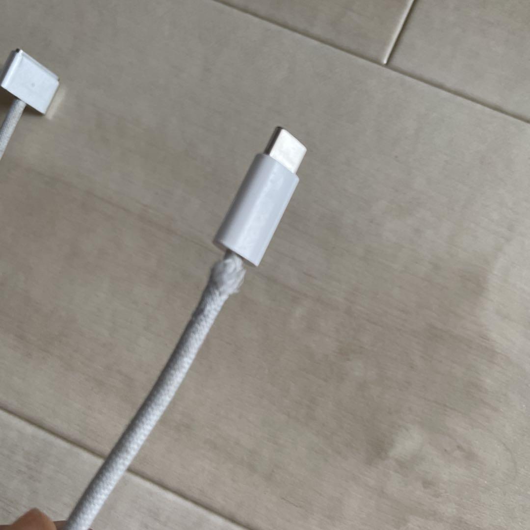 使用感大 MacBook Pro 14インチ M1 Pro シルバー
