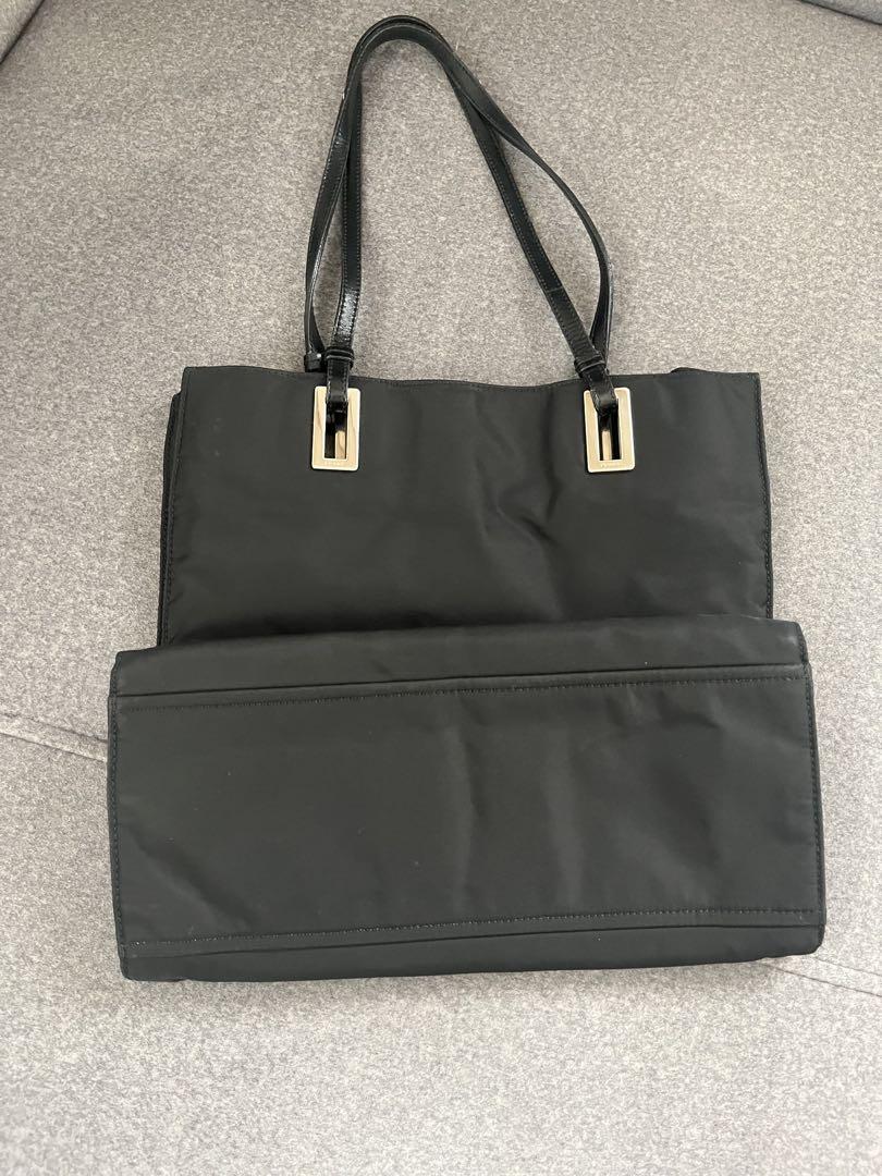 PRADA ブラックレザートートバッグ