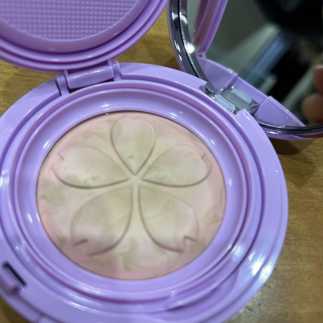 たかの友梨　エステファクト　フラワーパクト　ファンデーション
