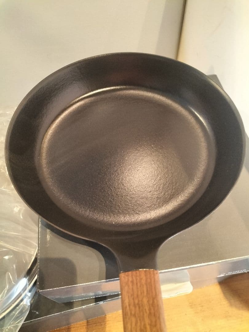 バーミキュラ２６cmフライパン 蓋セットVermicular