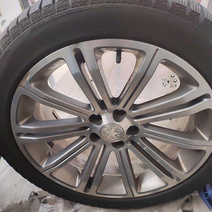 コロ太　235/45R18ホイール+スタッドレスタイヤ4本セットRCZ