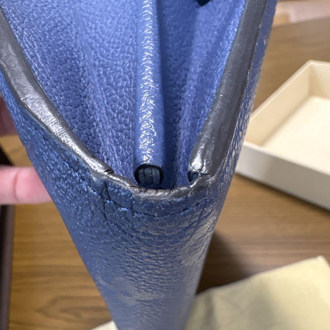Louis Vuitton 二つ折り財布 青