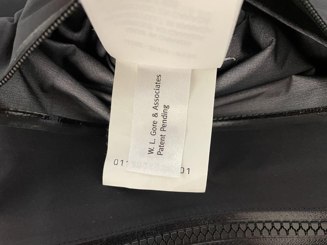 【希少カナダ製】ARC’TERYX Alpha SV Jacket Men’s
