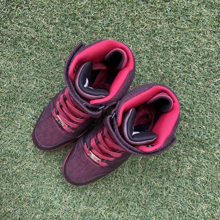 美品23.5 NIKEナイキ エアレボリューション SKY HI D904