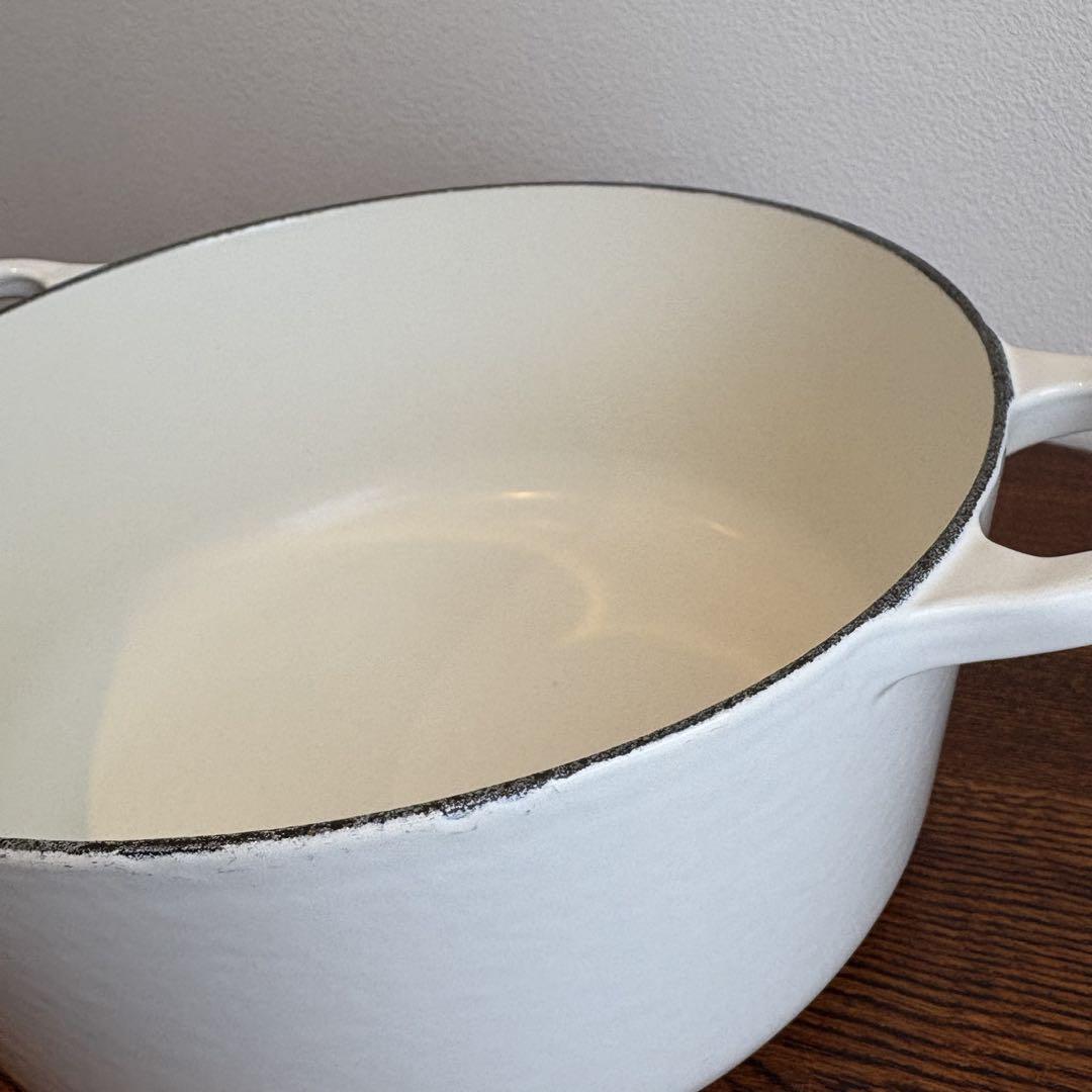ル・クルーゼ ココットロンド 26cm ホワイト
