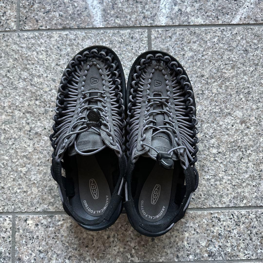 KEEN グレー メッシュサンダル26.5cm・KEEN