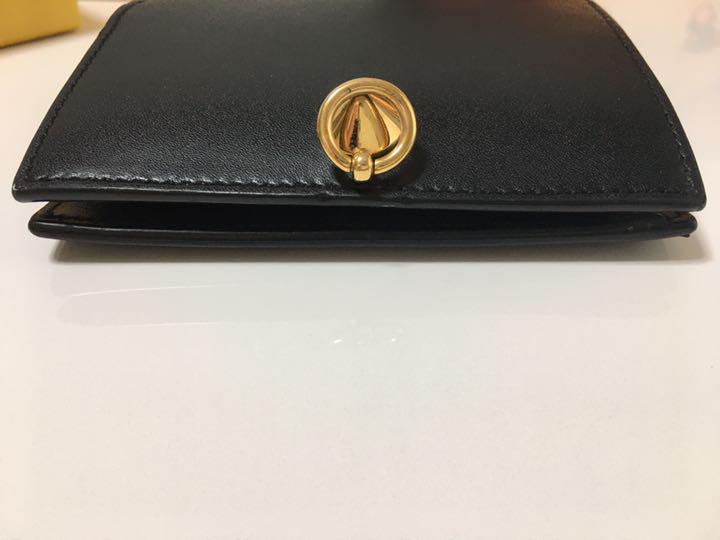 新品再入荷 FENDI 財布 2t0VP-m10068636279 フェンディ お得最新品