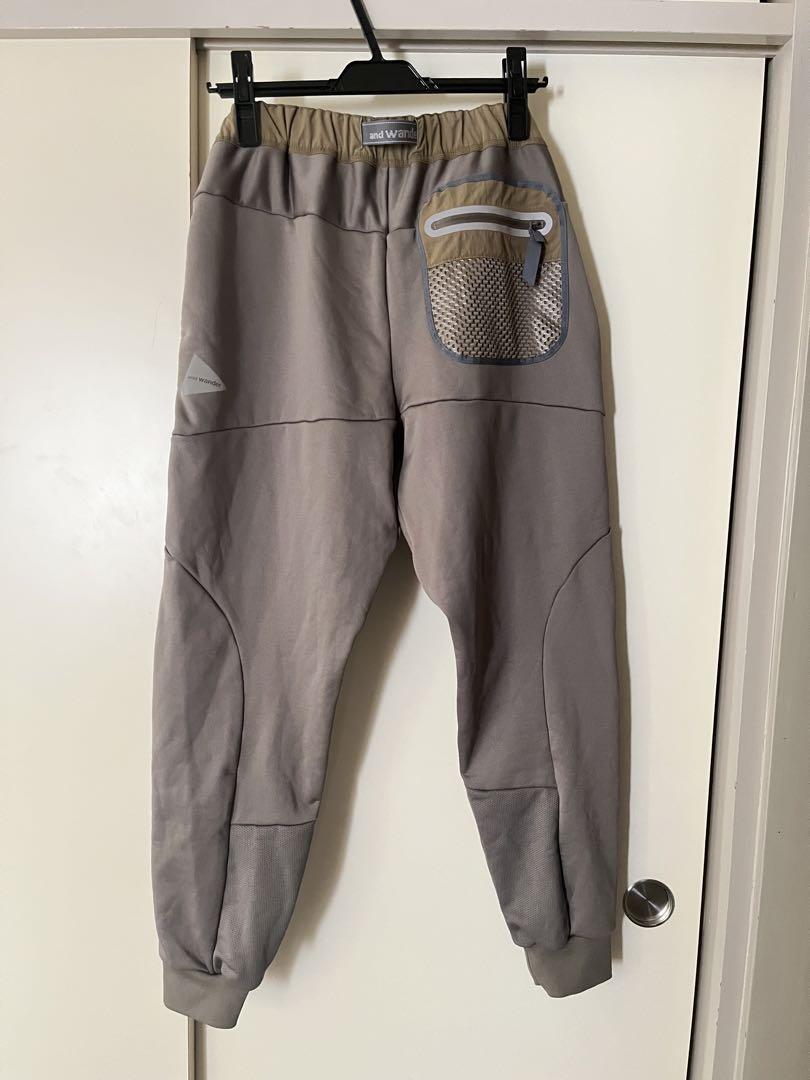 パンツ and wander light fleece pants