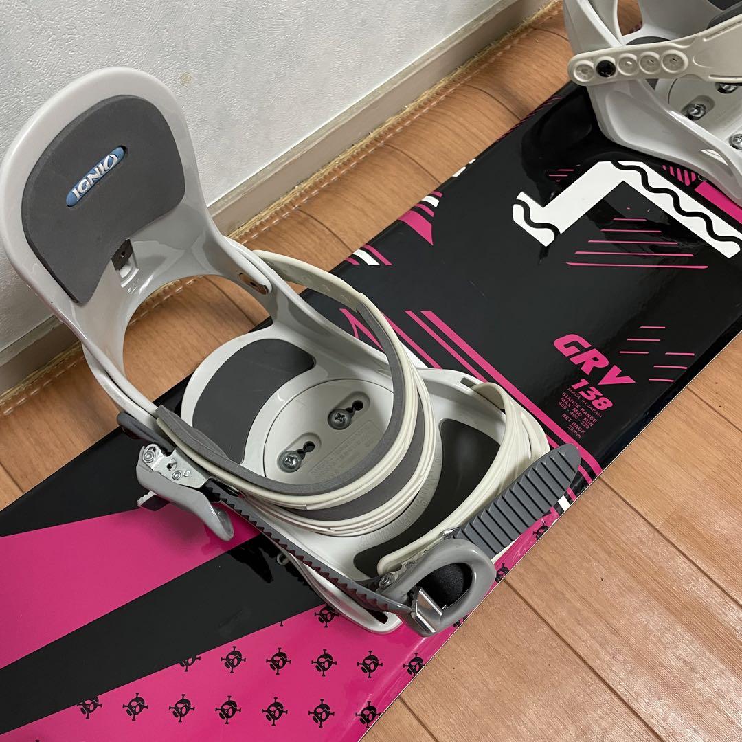 【送料無料】IGNIO スノーボードセット