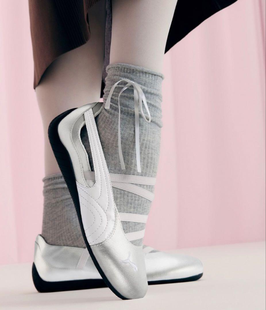 PUMA バレエシューズ シルバー24cm PUMA