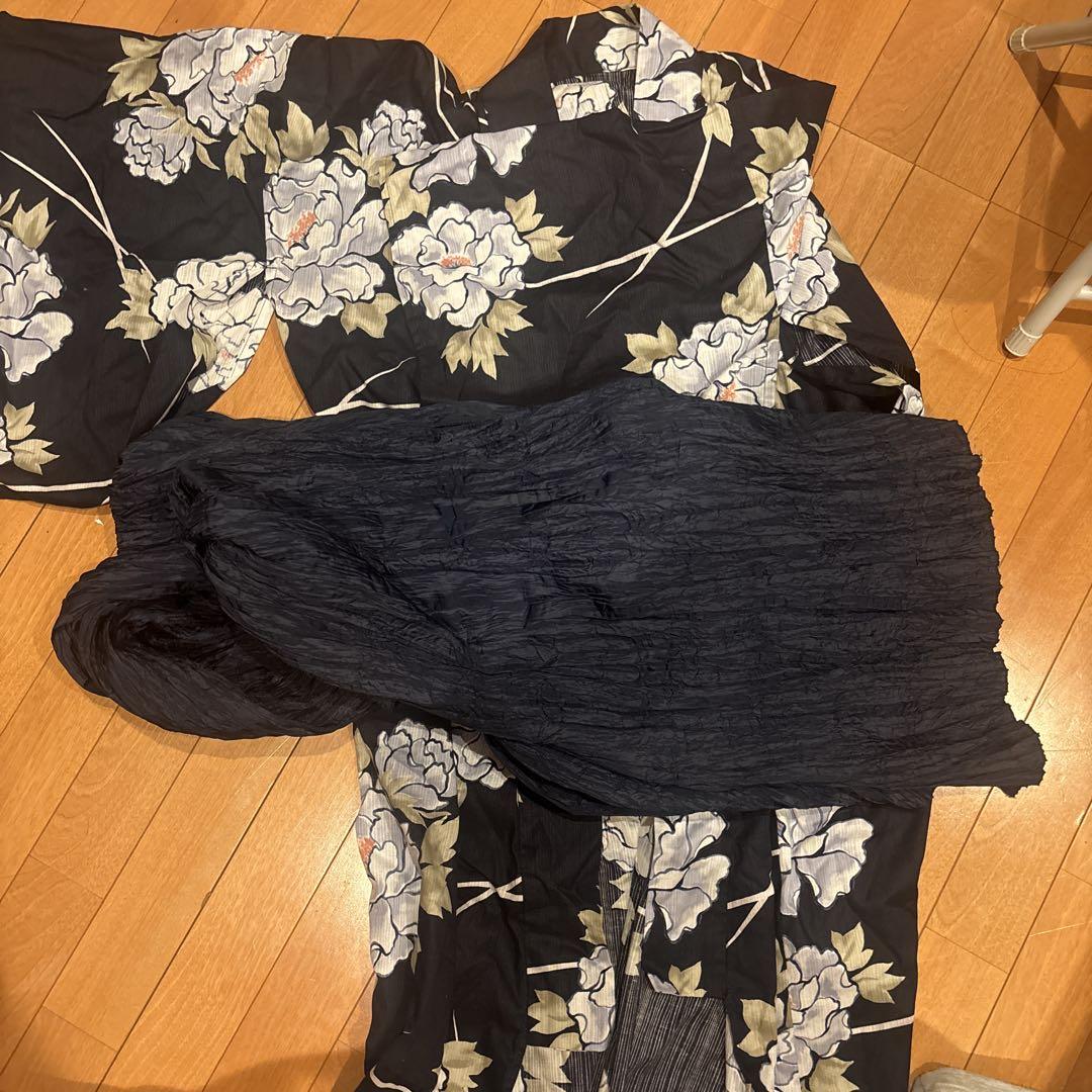 黒と白の花柄 浴衣・帯セット