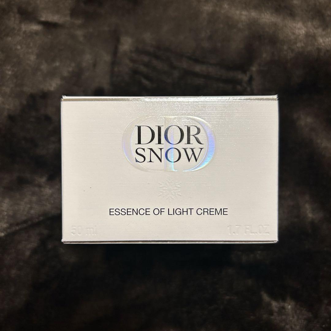Dior Snowエッセンスオブライトクリーム50mL