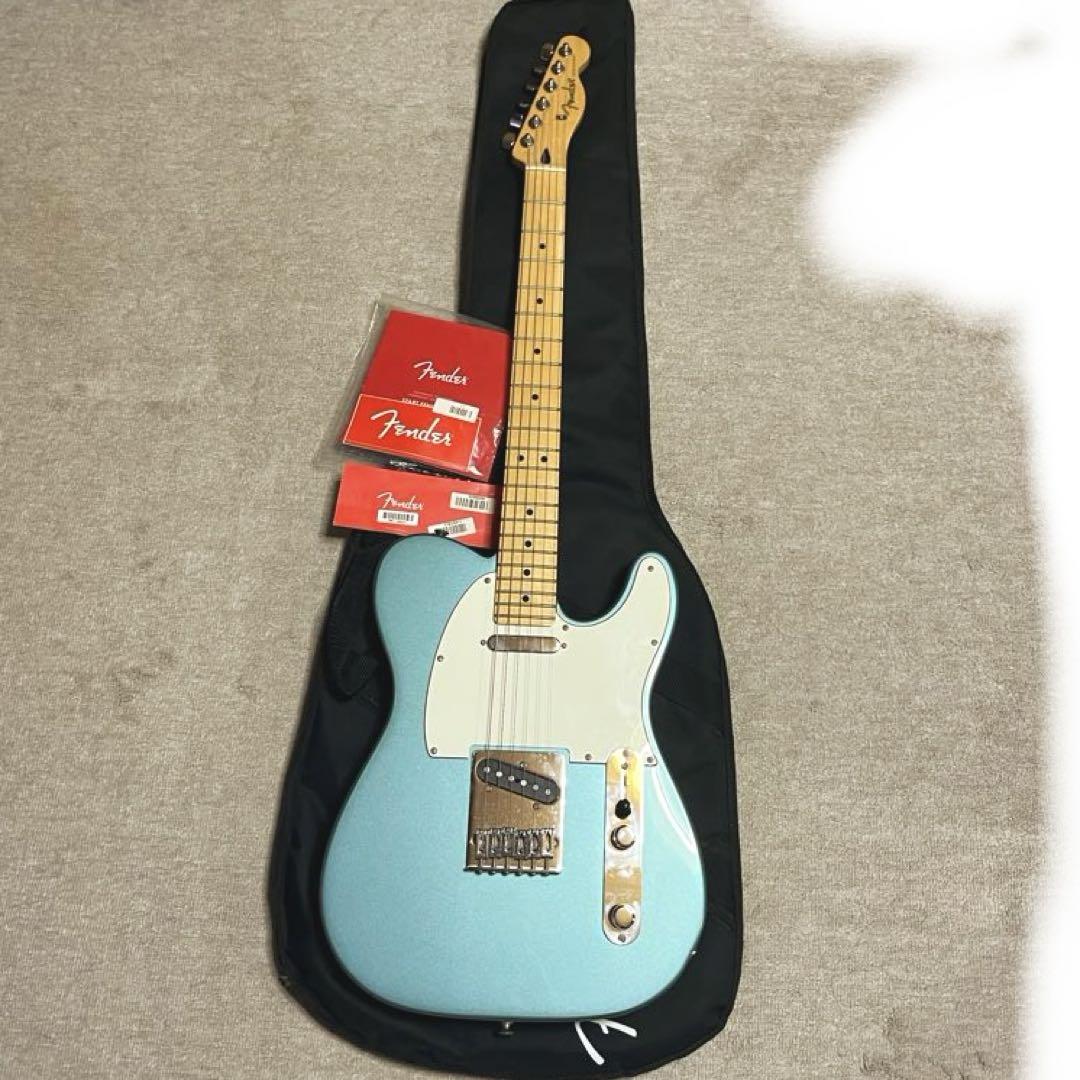 Fender Telecaster Player series ブルー