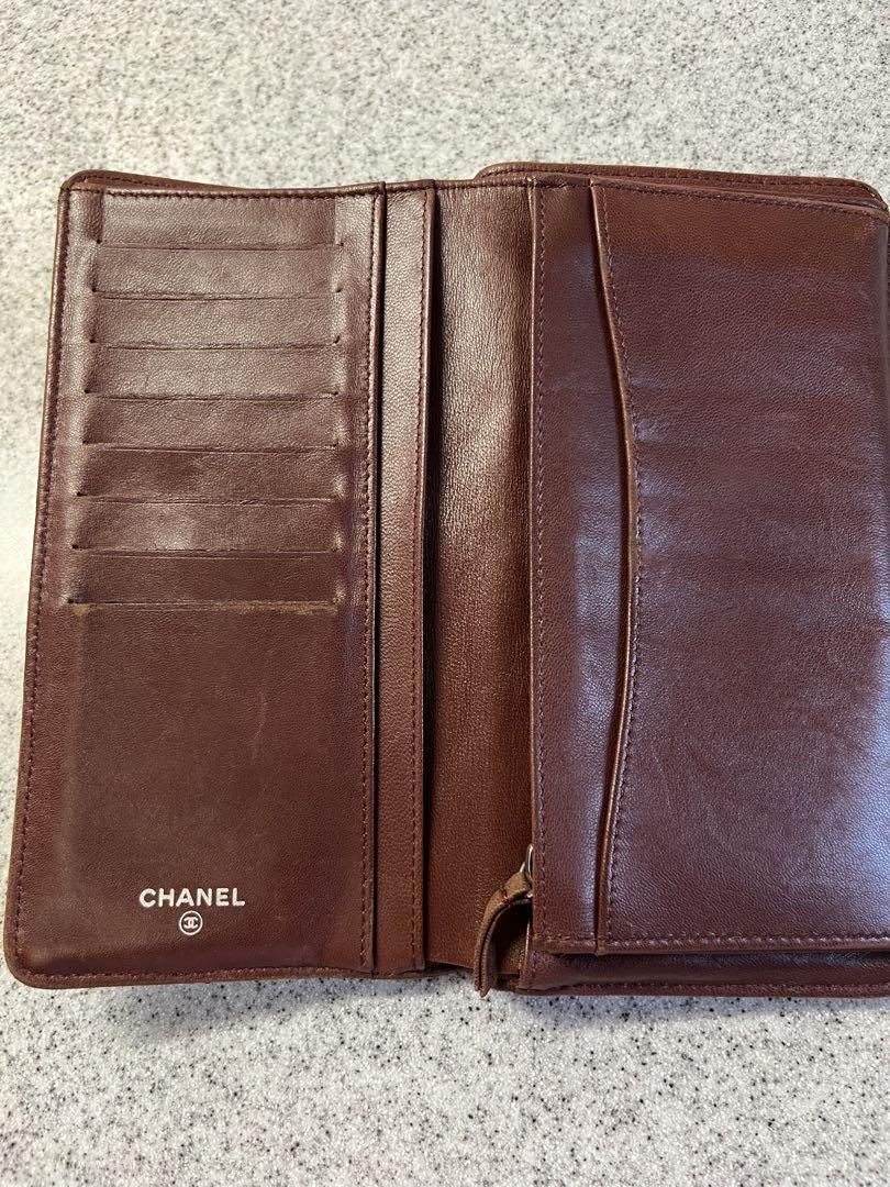 CHANEL ブラック 長財布 キルティング　ロゴ金具