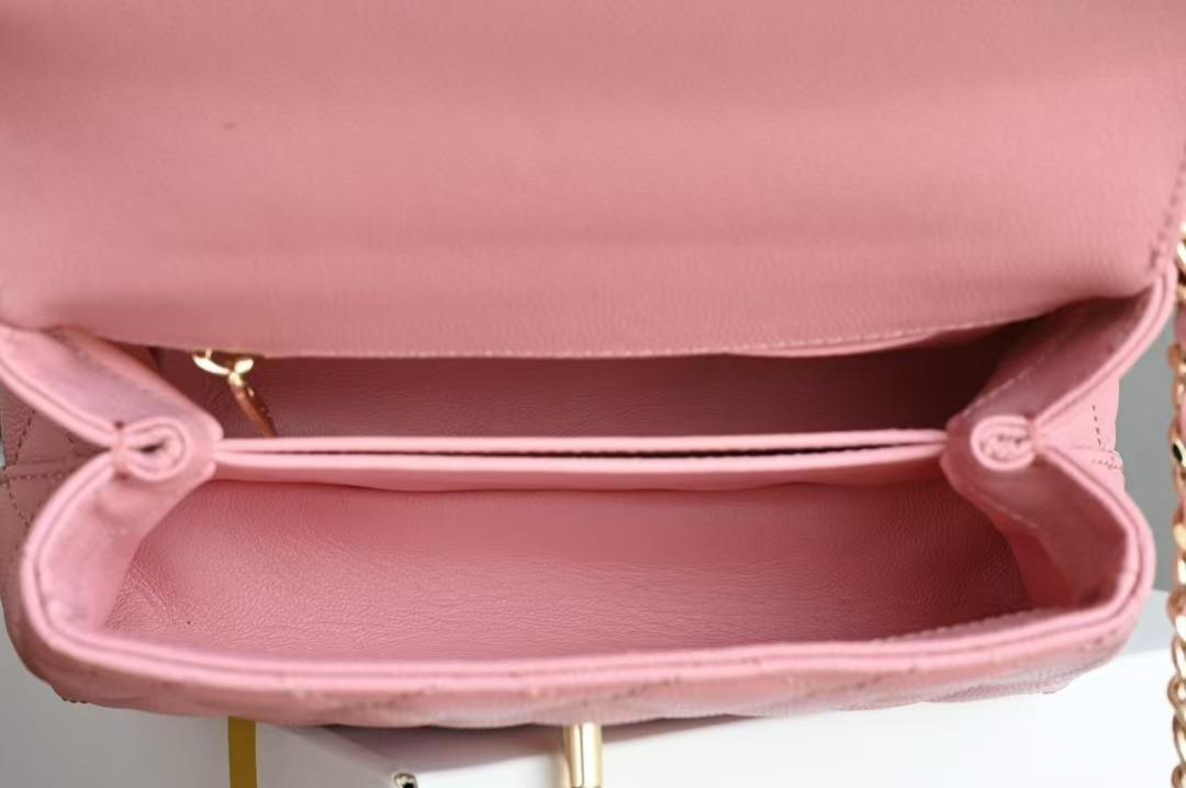 シャネル ミニフラップバッグ 20 カメリア ピンク/ゴールド金具