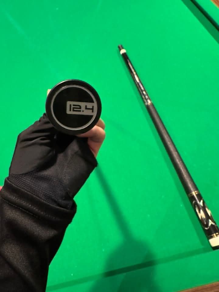 【本日のどっきりセール】 ビリヤードシャフト レボ Revo12.4mm ラジアル目立った傷や汚れなし