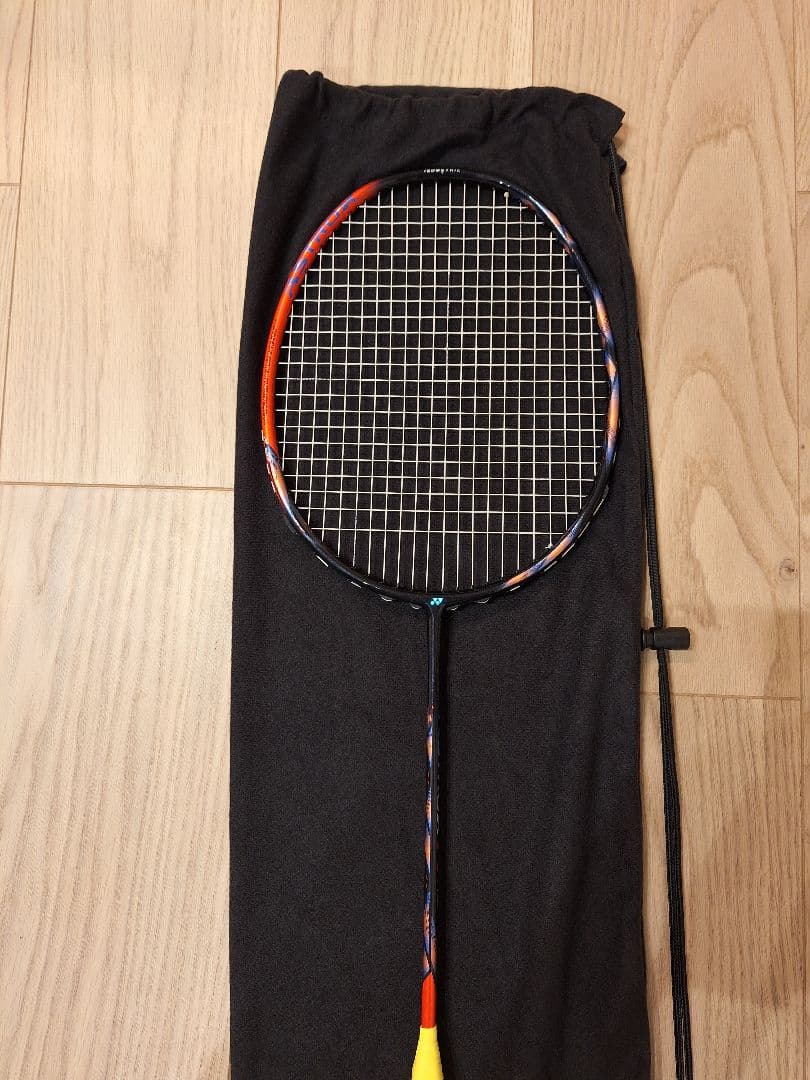 ヨネックス アストロクス77プロ 4UG6YONEX