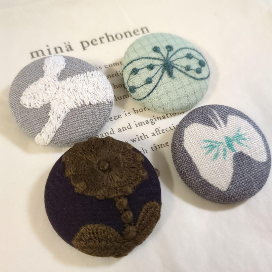 ミナペルホネン　ブローチ4点セットおまけストールetc付き ミナペルホネン ブローチ4点セットおまけストールetc付き ミナ