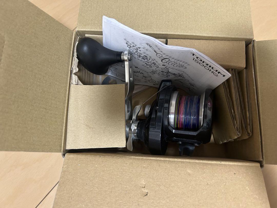 SHIMANO TORIUM 2000HG リール
