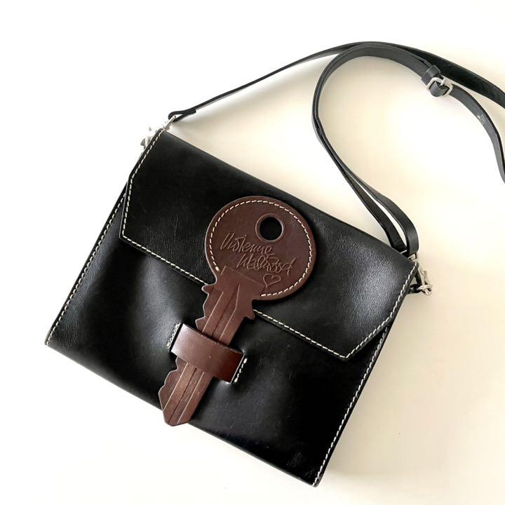 Vivienne Westwood ヴィヴィアンウエストウッド バッグ(¥12,800) - メルカリ スマホでかんたん フリマアプリ