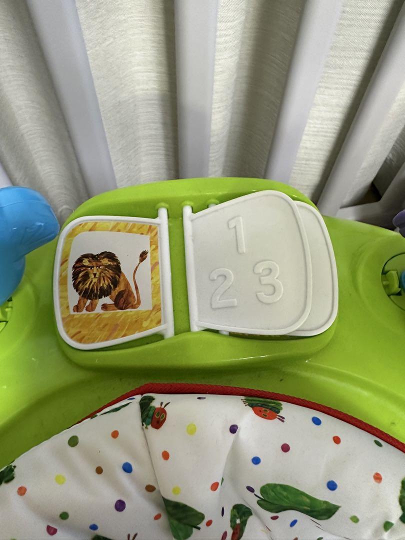 ジャンパルー　はらぺこあおむし