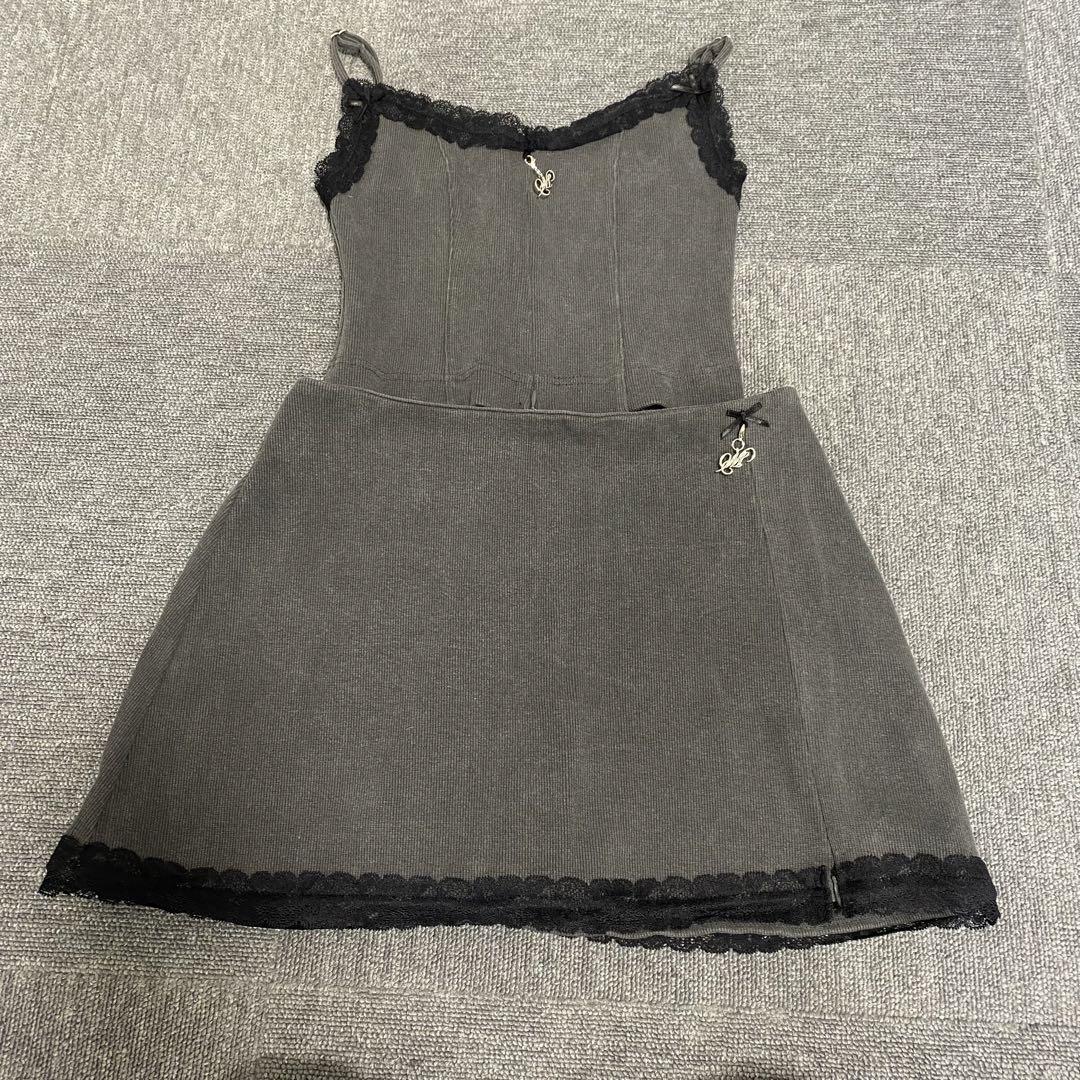 melt the lady logo gradation camisole