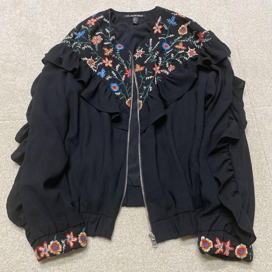 ZARA - ザラzaraフェイクファー刺繍コートブルゾン