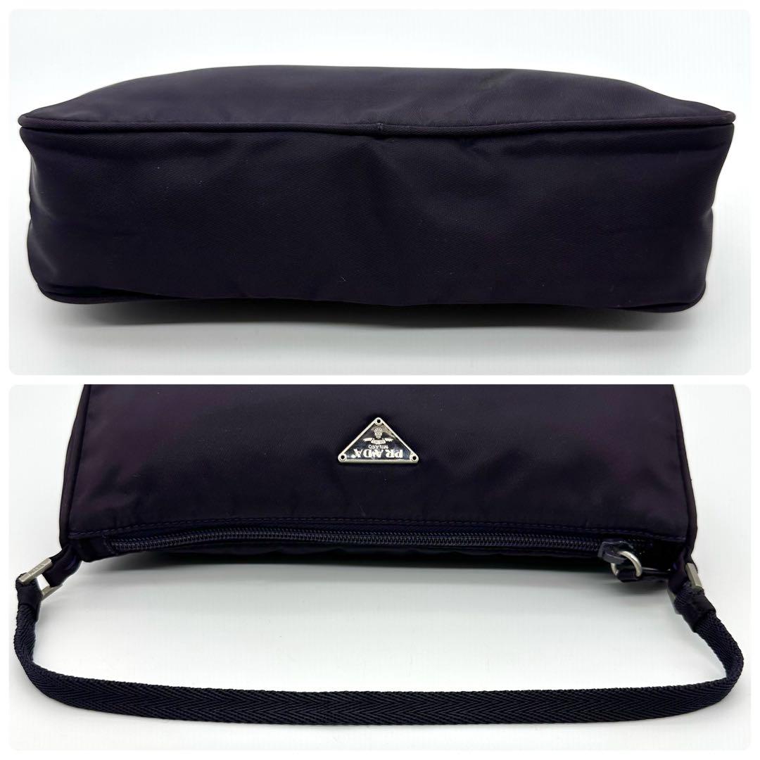 極美品 PRADA プラダ ポーチ 化粧ポーチ 三角ロゴ ナイロン パープル 極美品 PRADA プラダ ポーチ 化粧ポーチ 三角ロゴ ナイロン パープル