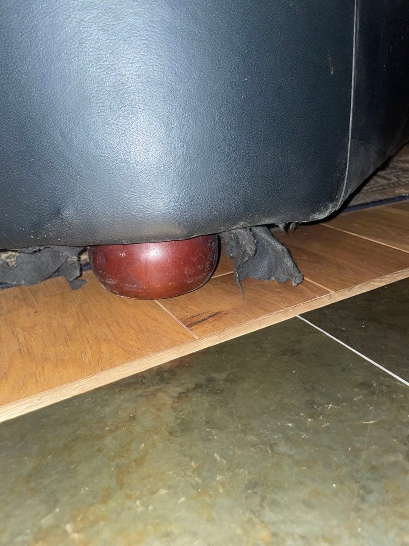 【引き取りの方のみ】チェスターフィールド　ビンテージ　ソファ