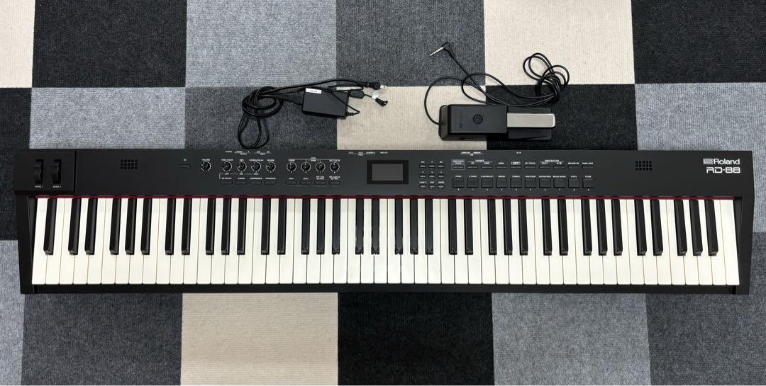 【美品】　Roland RD-88 88鍵盤 電子ピアノ
