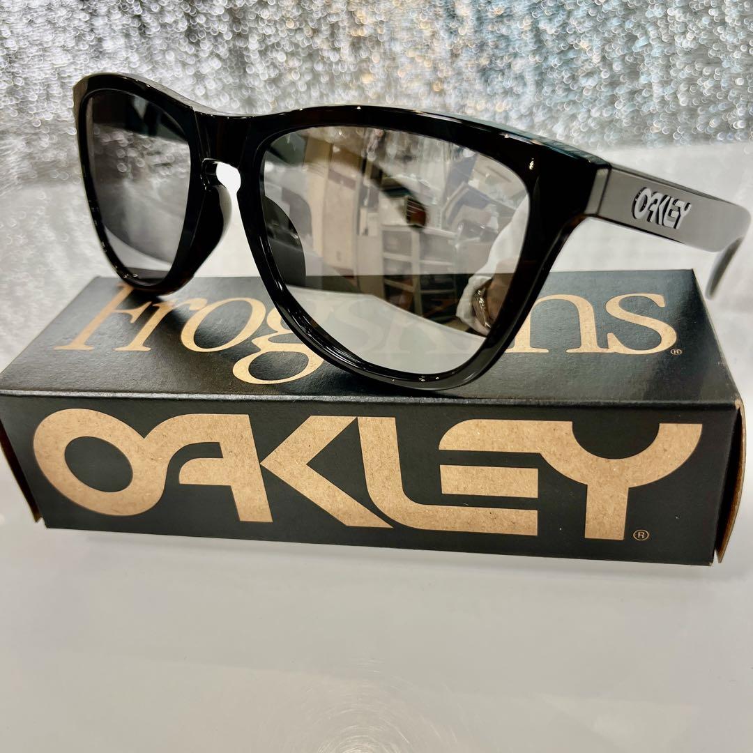 新版 即発OAKLEYオークリーfrogskins（A）フロッグスキンOO924562 小物