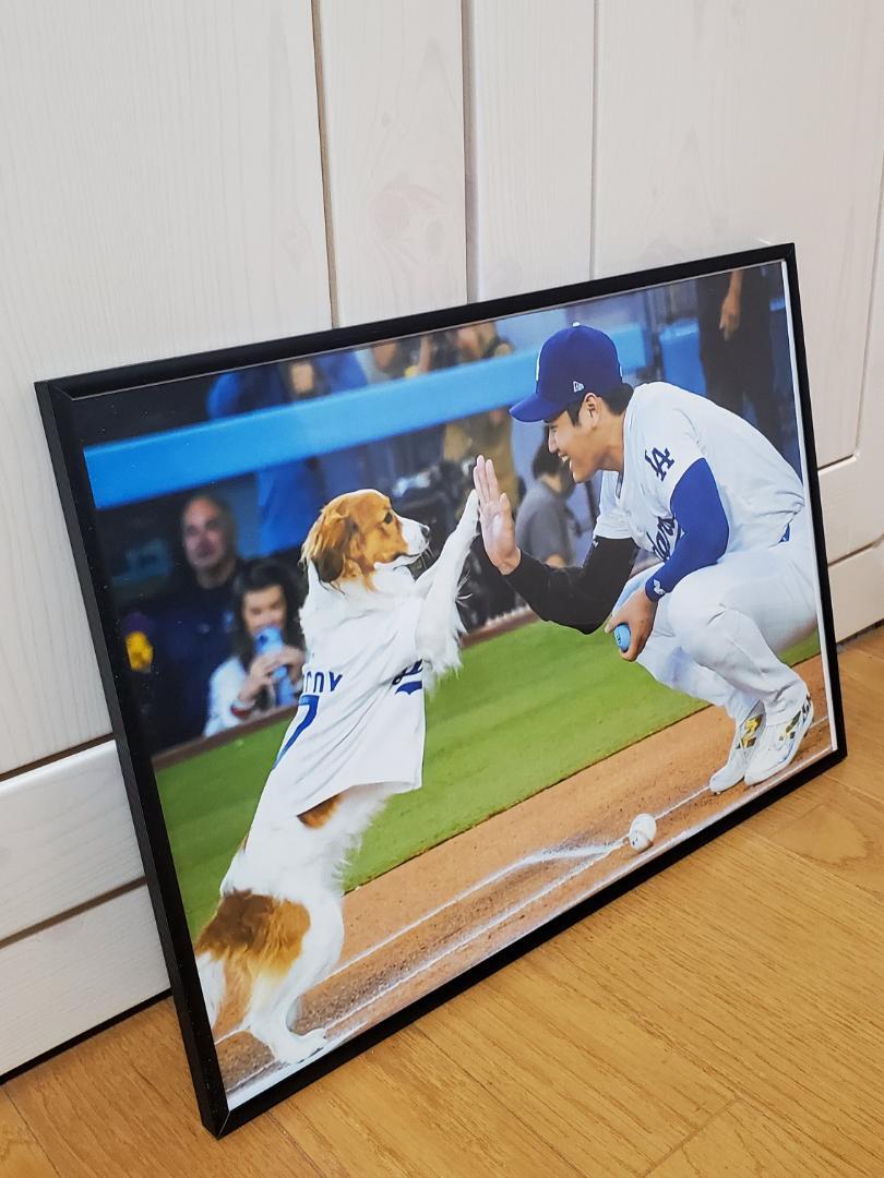 Snow Walkerドジャース大谷翔平 A3ポスターフレーム付きセット