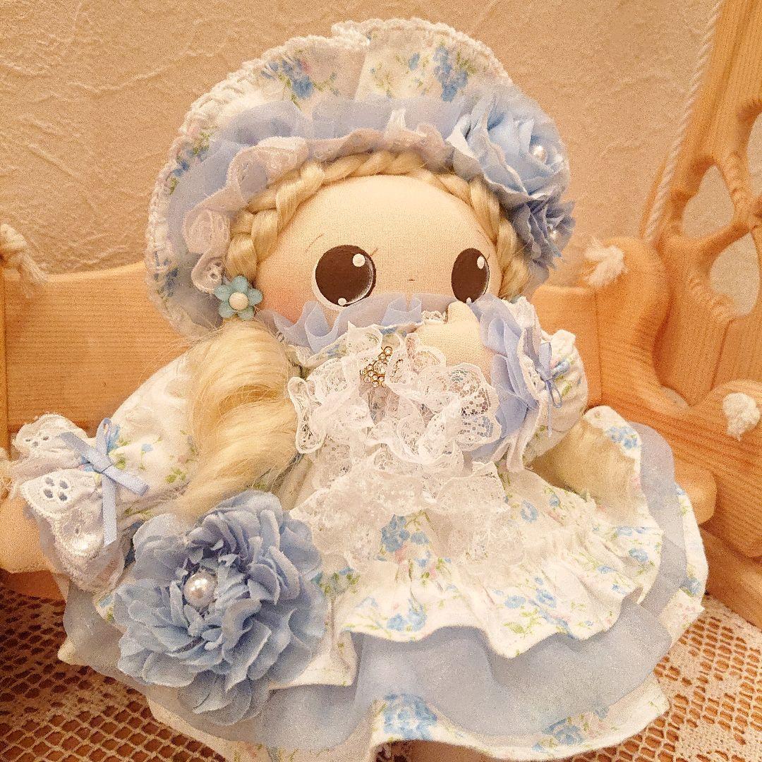 ❁女の子お人形❁ハンドメイドドール❁ブルーローズ❁フェイクフラワー❁オーガンジー